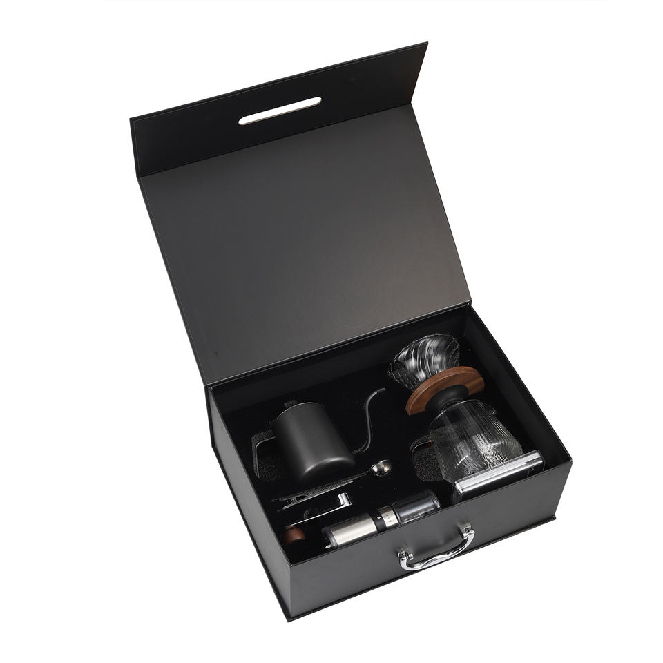 Embalaje de regalo OEM Goteo a mano Verter sobre cerámica V60 Accesorios de café Juego de fabricante Tetera de goteo Juego de café de viaje