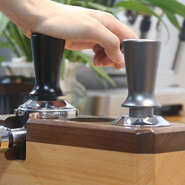 Manipulación de café espresso Presión calibrada Antiadherente Autonivelación Mango refinado Manipulación de café de acero inoxidable